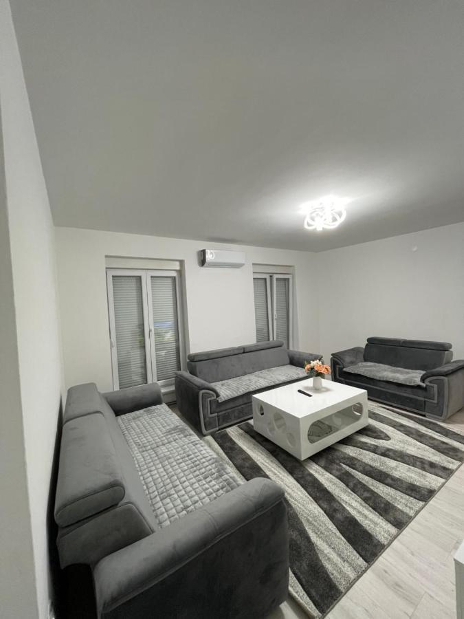 Modern & Cozy 2-Bedroom Vacation Home In Saraievo Exterior foto
